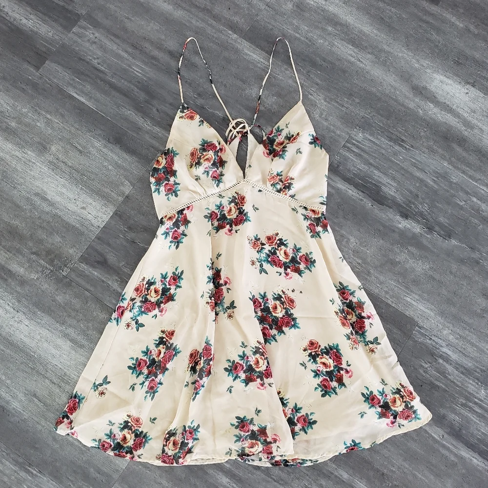 Beige Floral 1AM Babydoll Flowy Mini - Picture 1 of 4
